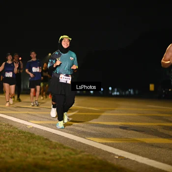 Runner Photo 7556997