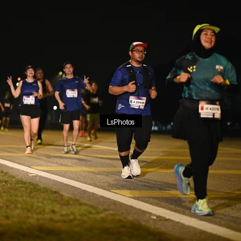 Runner Photo 7557001