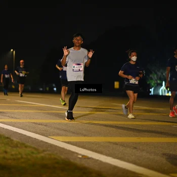 Runner Photo 7557008