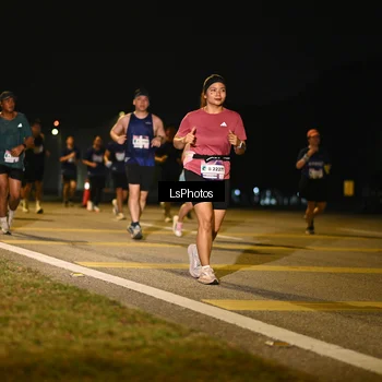 Runner Photo 7557021