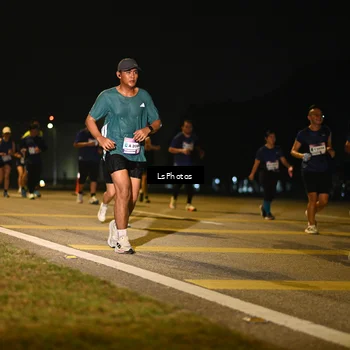 Runner Photo 7557026