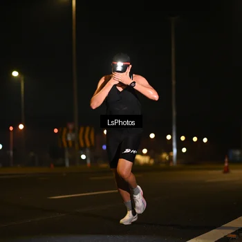 Runner Photo 7557037