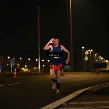 Runner Photo 7557039