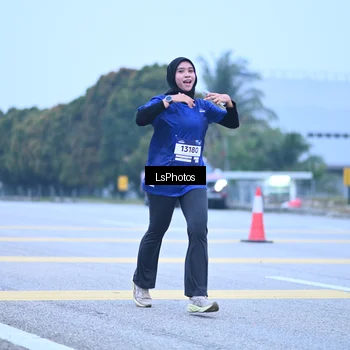 Runner Photo 7557075