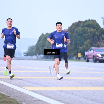 Runner Photo 7557099