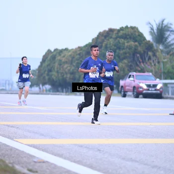 Runner Photo 7557104