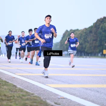 Runner Photo 7557107