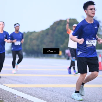 Runner Photo 7557122