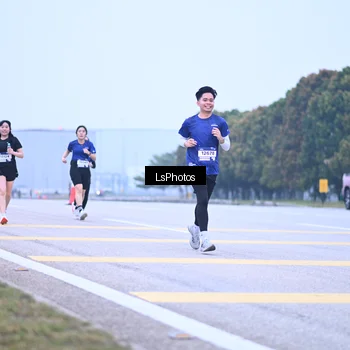 Runner Photo 7557129
