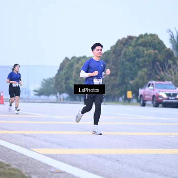 Runner Photo 7557132
