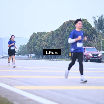 Runner Photo 7557133