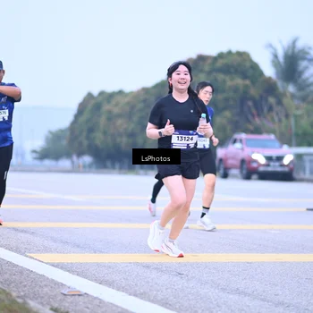 Runner Photo 7557134