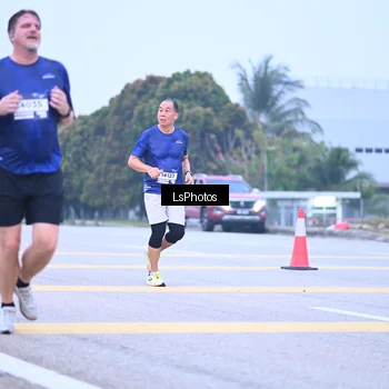 Runner Photo 7557152