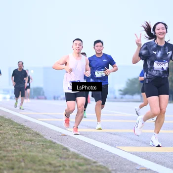Runner Photo 7557167