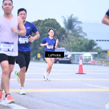 Runner Photo 7557172