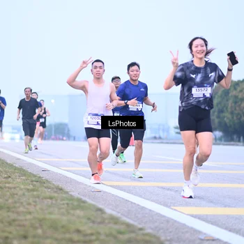 Runner Photo 7557173