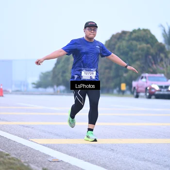 Runner Photo 7557178