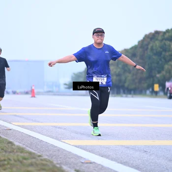 Runner Photo 7557180