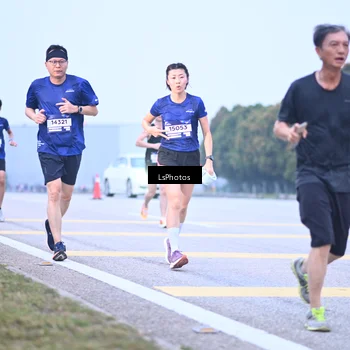 Runner Photo 7557181
