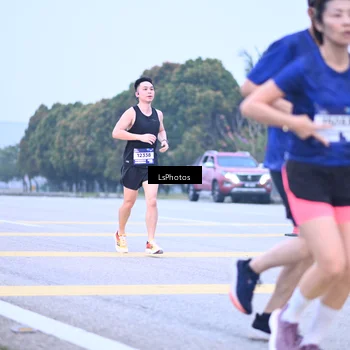 Runner Photo 7557182