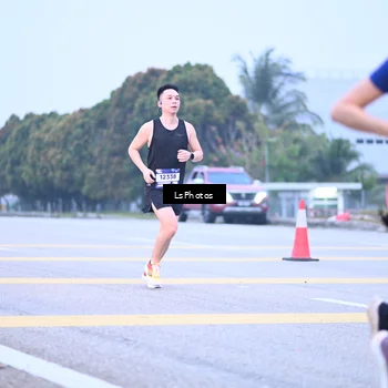 Runner Photo 7557186