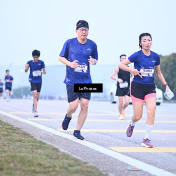 Runner Photo 7557187