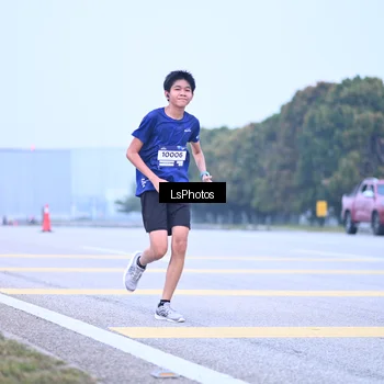 Runner Photo 7557195