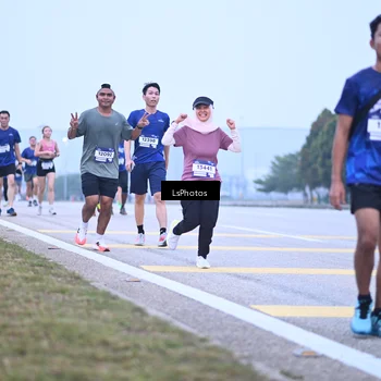 Runner Photo 7557196