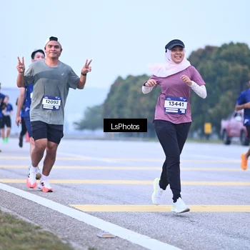 Runner Photo 7557200