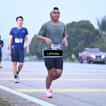Runner Photo 7557211