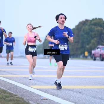 Runner Photo 7557216