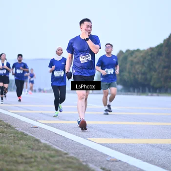 Runner Photo 7557217