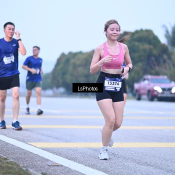 Runner Photo 7557218