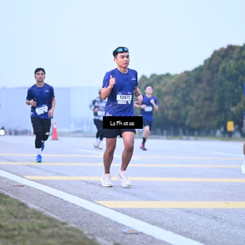 Runner Photo 7557237