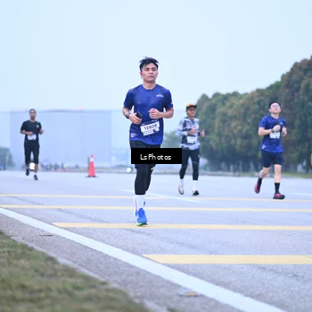 Runner Photo 7557241