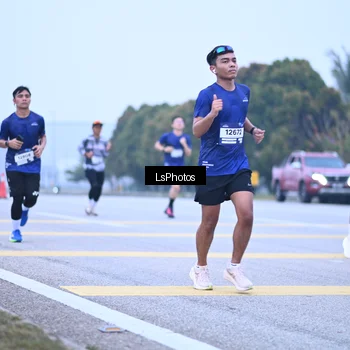 Runner Photo 7557245