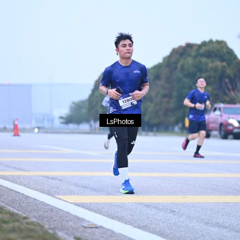 Runner Photo 7557246