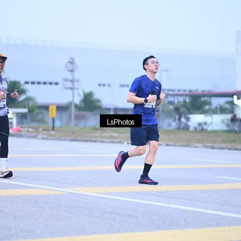 Runner Photo 7557249