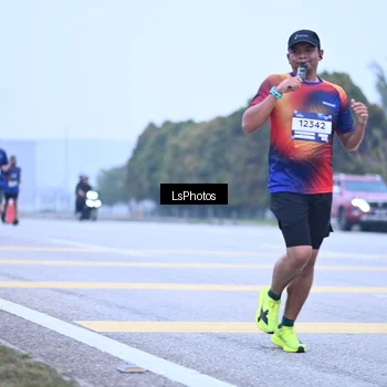 Runner Photo 7557274