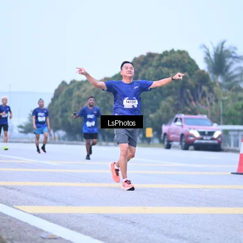 Runner Photo 7557275