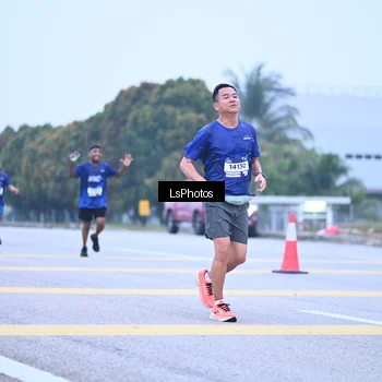 Runner Photo 7557278