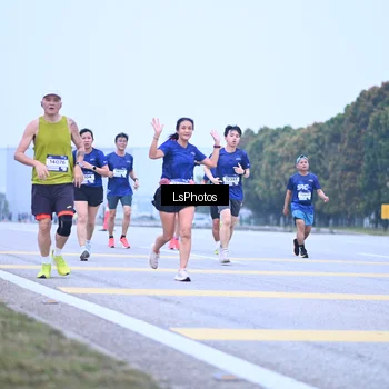 Runner Photo 7557279