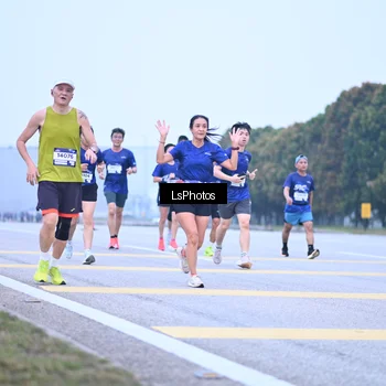 Runner Photo 7557281