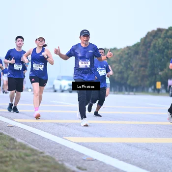 Runner Photo 7557313