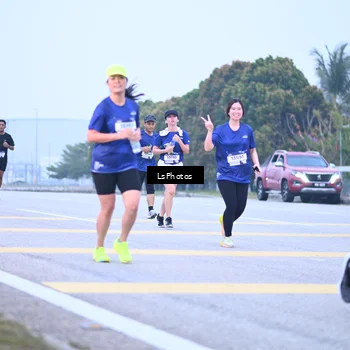 Runner Photo 7557318