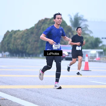 Runner Photo 7557328