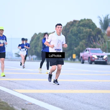 Runner Photo 7557329