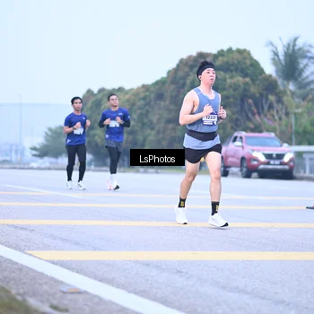Runner Photo 7557331