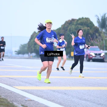 Runner Photo 7557332