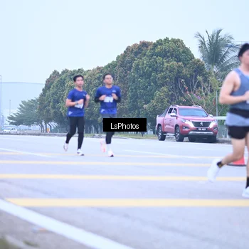 Runner Photo 7557346